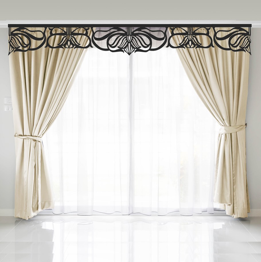 Шторы в зал с ажурным ламбрекеном