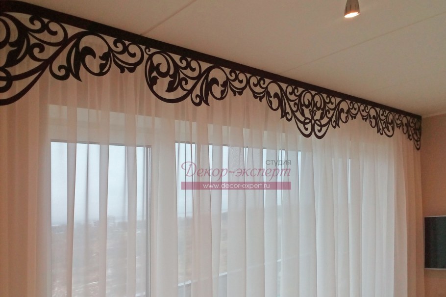 Ажурный ламбрекен