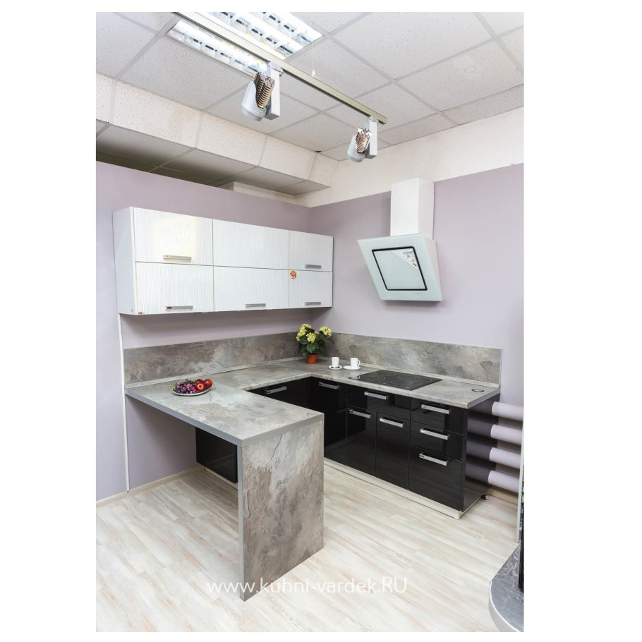 Кухня Монблан Вардек