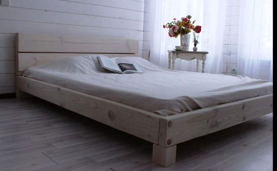 Кровать из брусков