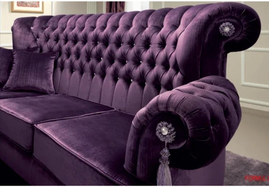 Диван Честер бежевый велюр