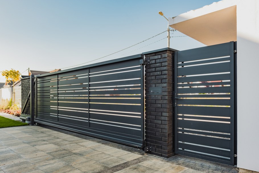 Ворота на плазме откатные