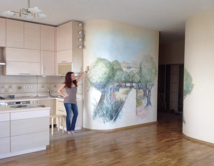 Современная роспись стен в интерьере