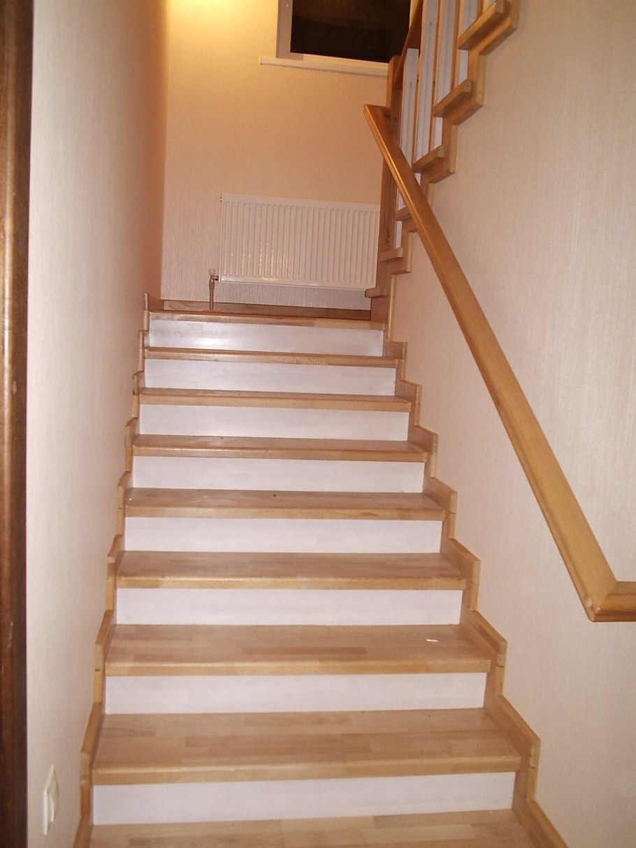 Ступени подступенки для лестницы