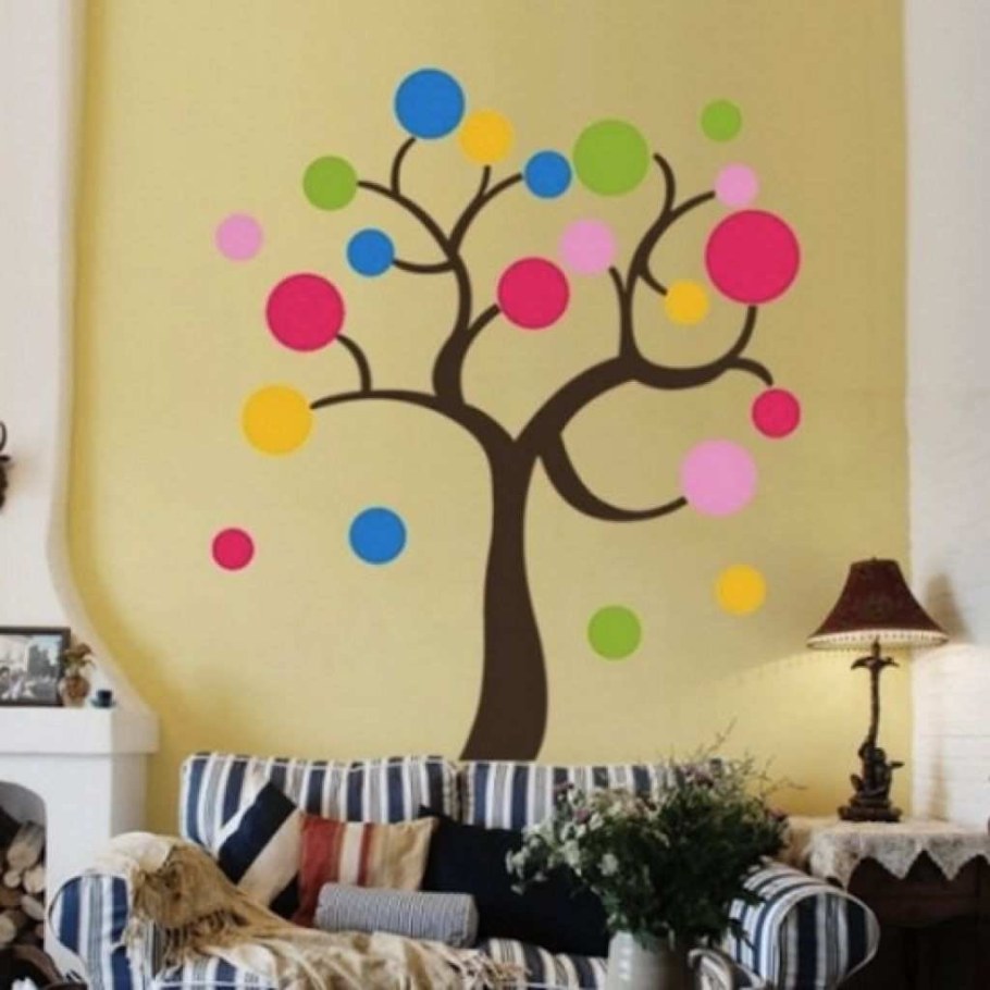 Декор стен в детском саду