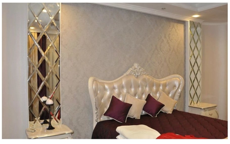 Зеркало с фацетом в интерьере