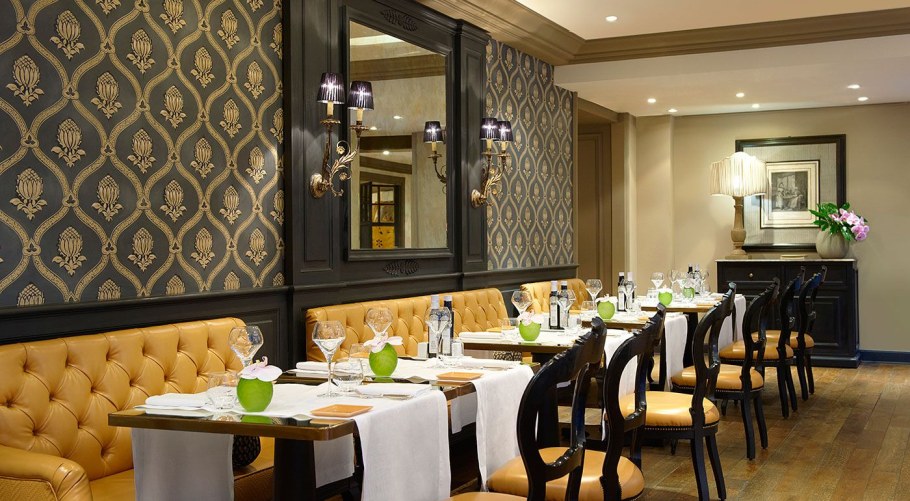 Классический интерьер ресторана