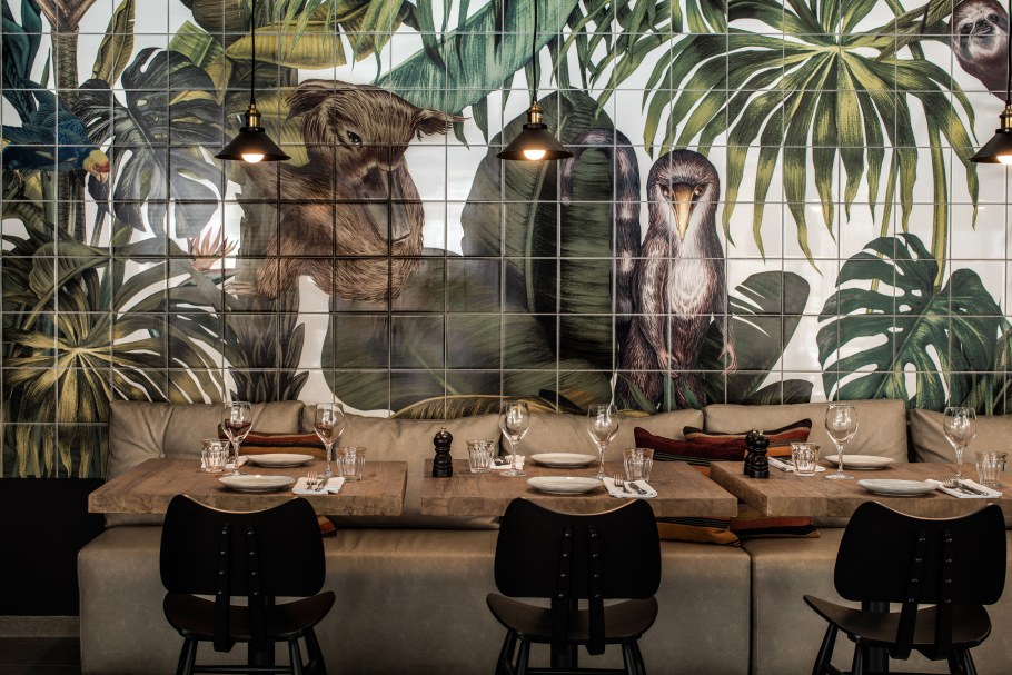 Кафе в стиле джунглей