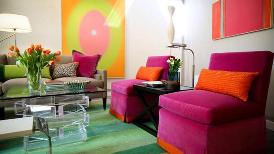 Яркий интерьер