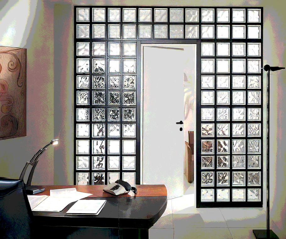 Перегородка из стеклянных блоков