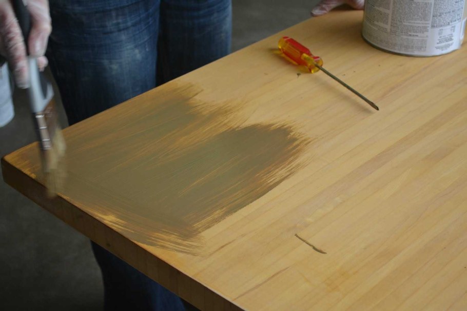 Крашеный ДСП