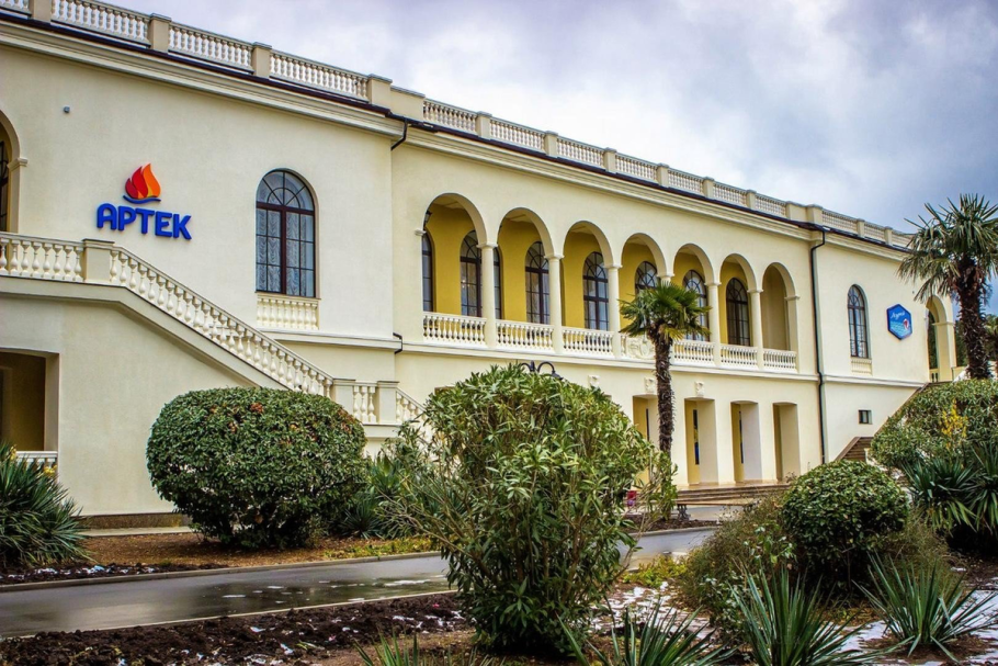 Корпуса лазурного лагеря Артек