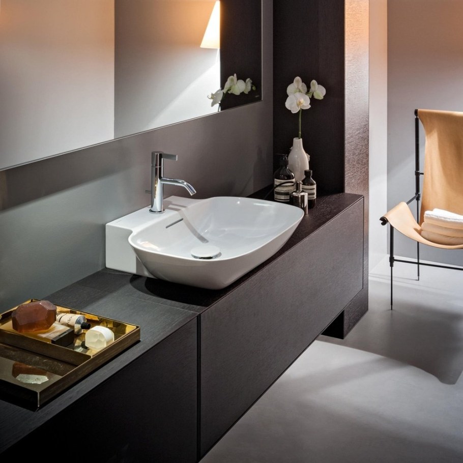 Раковина Laufen Ino Saphir Keramik 56х45 8.1030.2.000.104.1