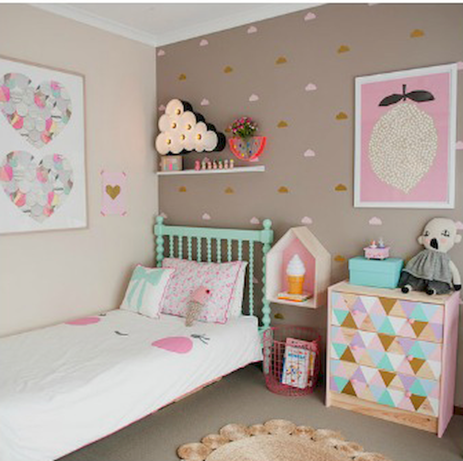 Декор детской комнаты для мальчика и девочки