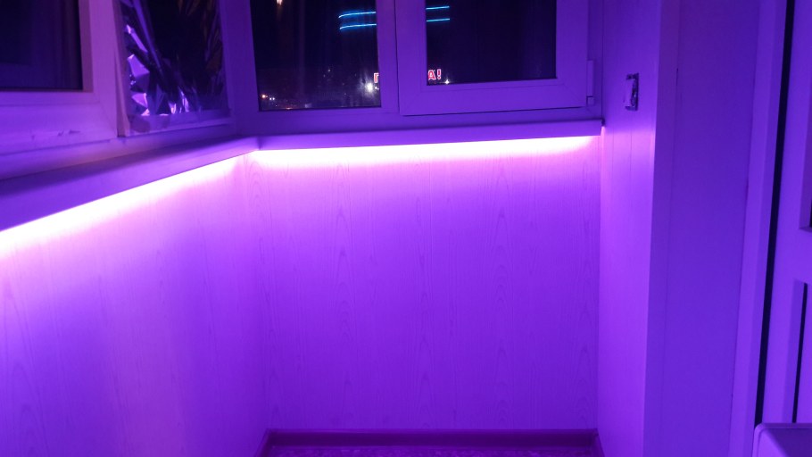 Светодиодная лента на лоджии