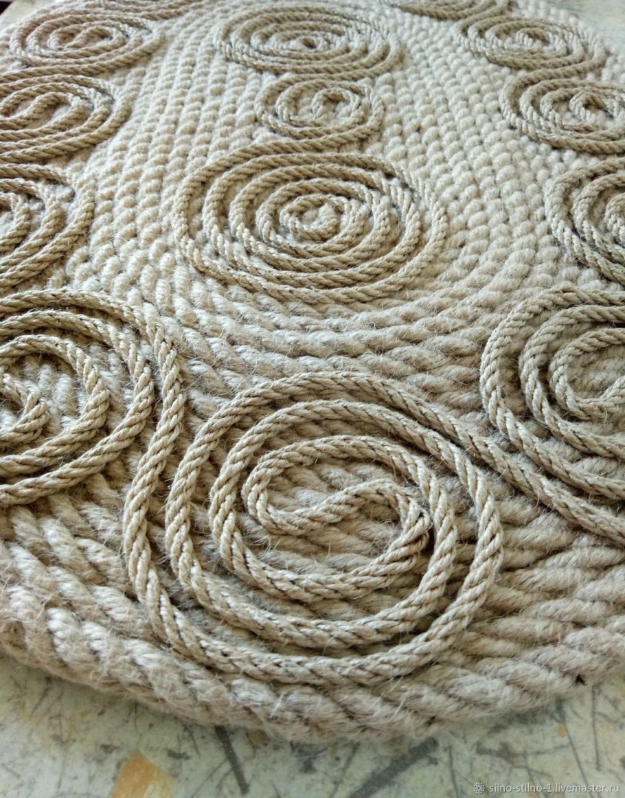 Коврик из жгута