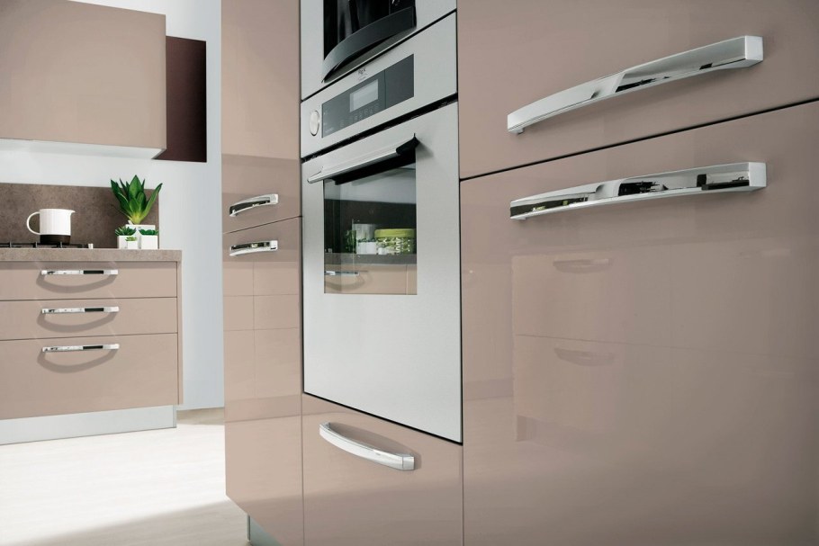 Современные кухонные ручки