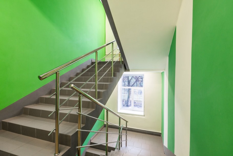 Лестница в подъезде