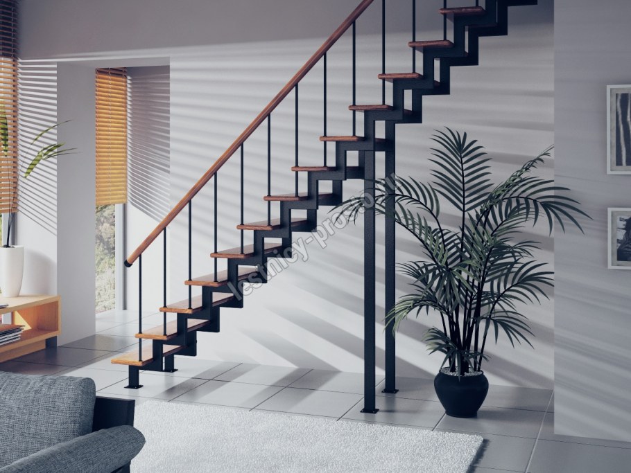 Лестница меж этажная металдерево