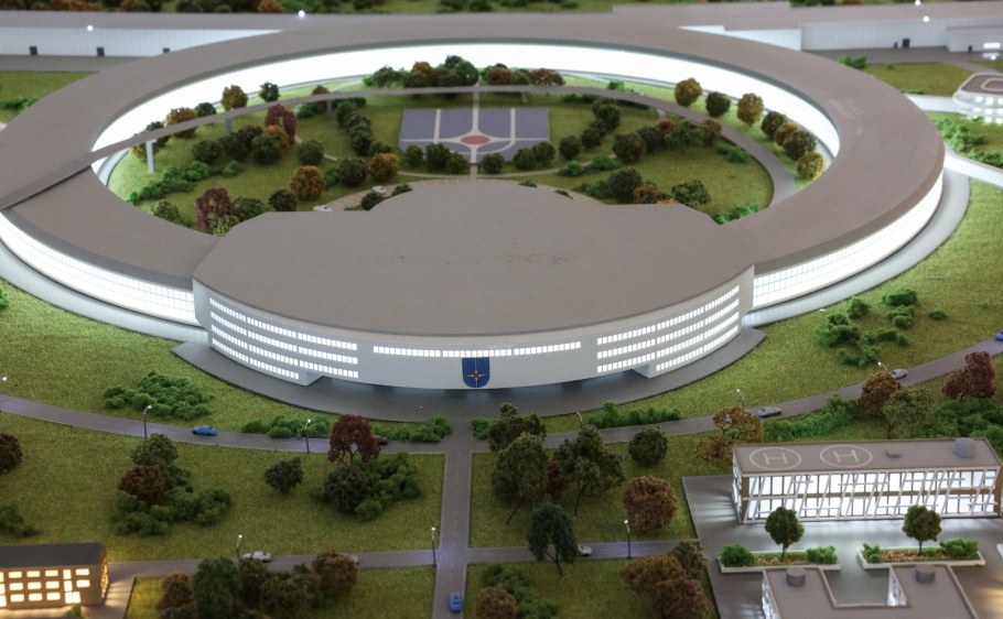 80 Лет Курчатовскому институту