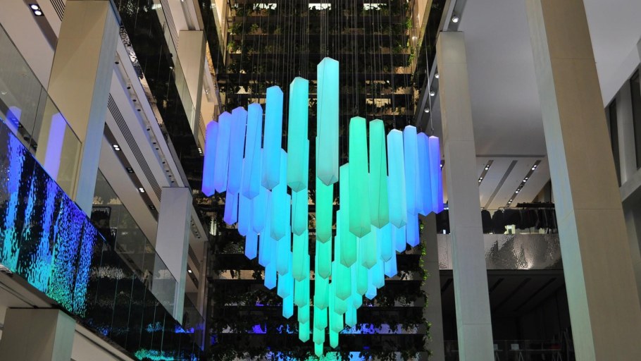 Кинетическая световая инсталляция