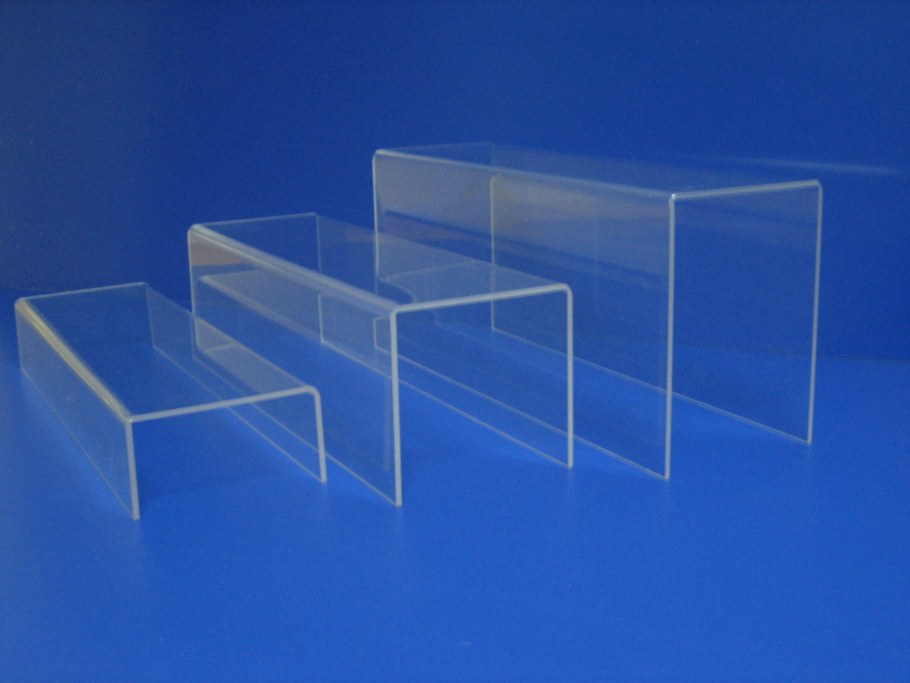 Пластиковая подставка под товар