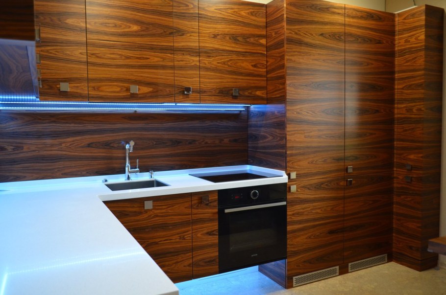 Палисандр Сантос дерево