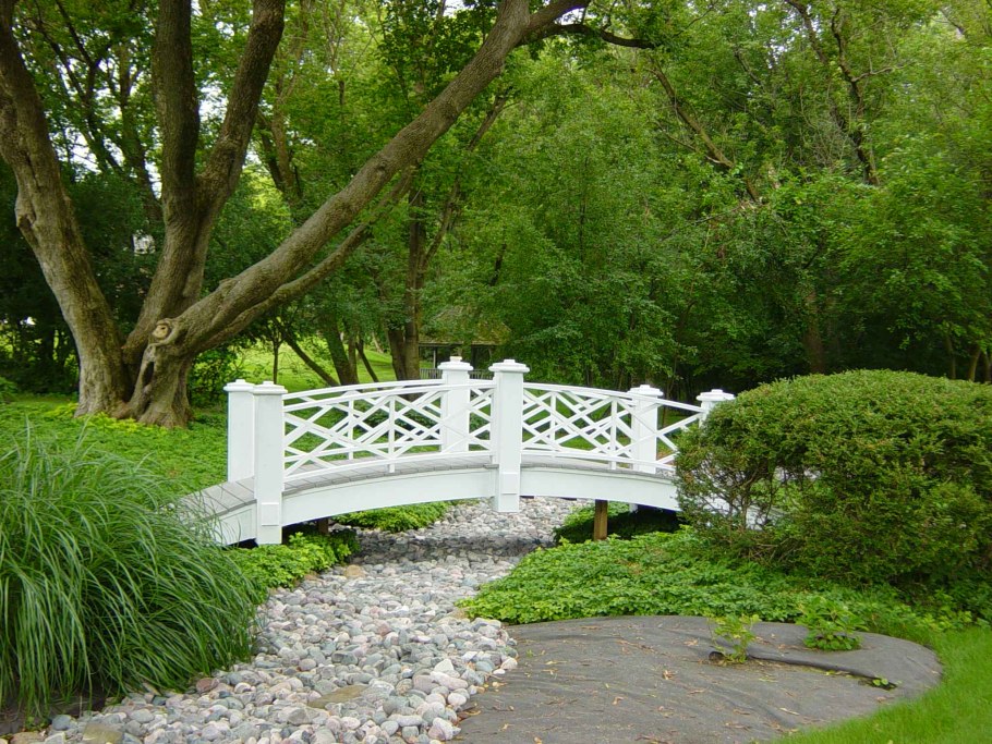 Мостики в ландшафтном дизайне
