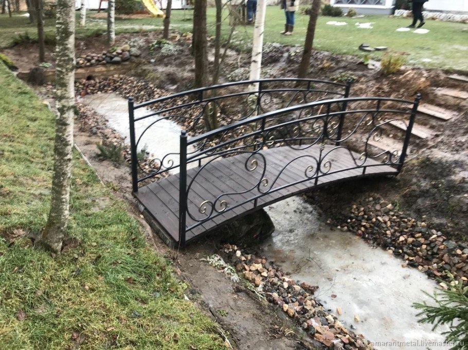 Кованый мостик 161.ру