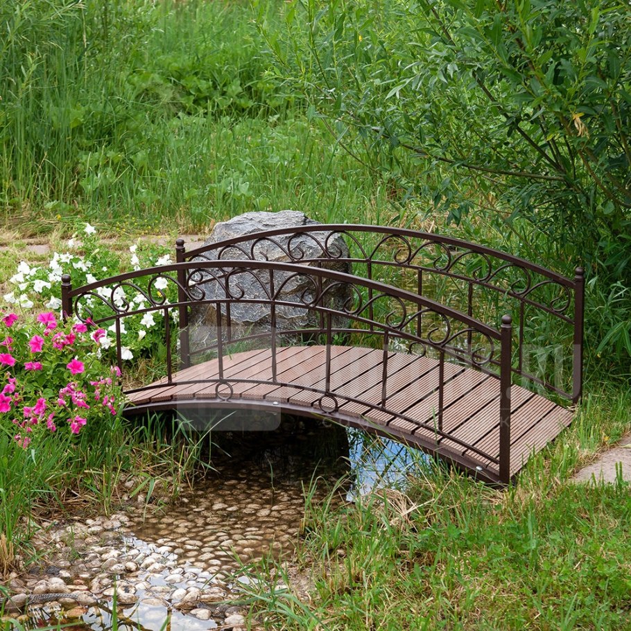 Декоративный мостик для сада