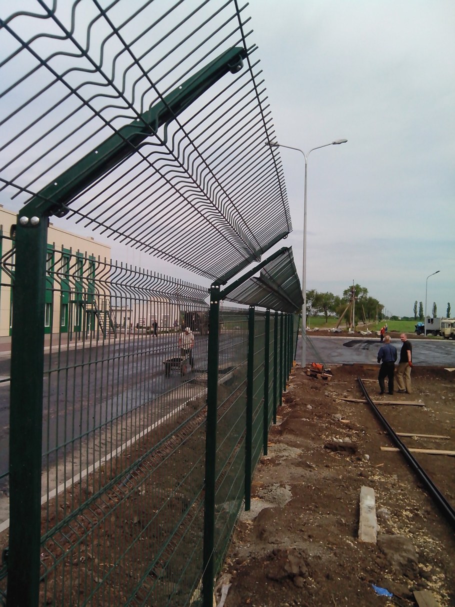 Антивандальная сетка для ограждения