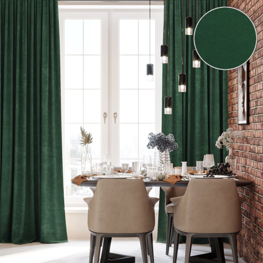 Изумрудные шторы на кухне