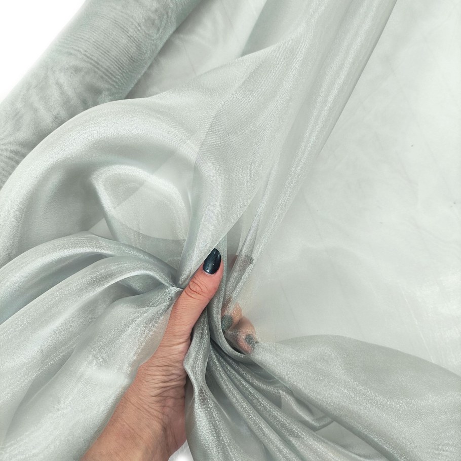 Серая органза