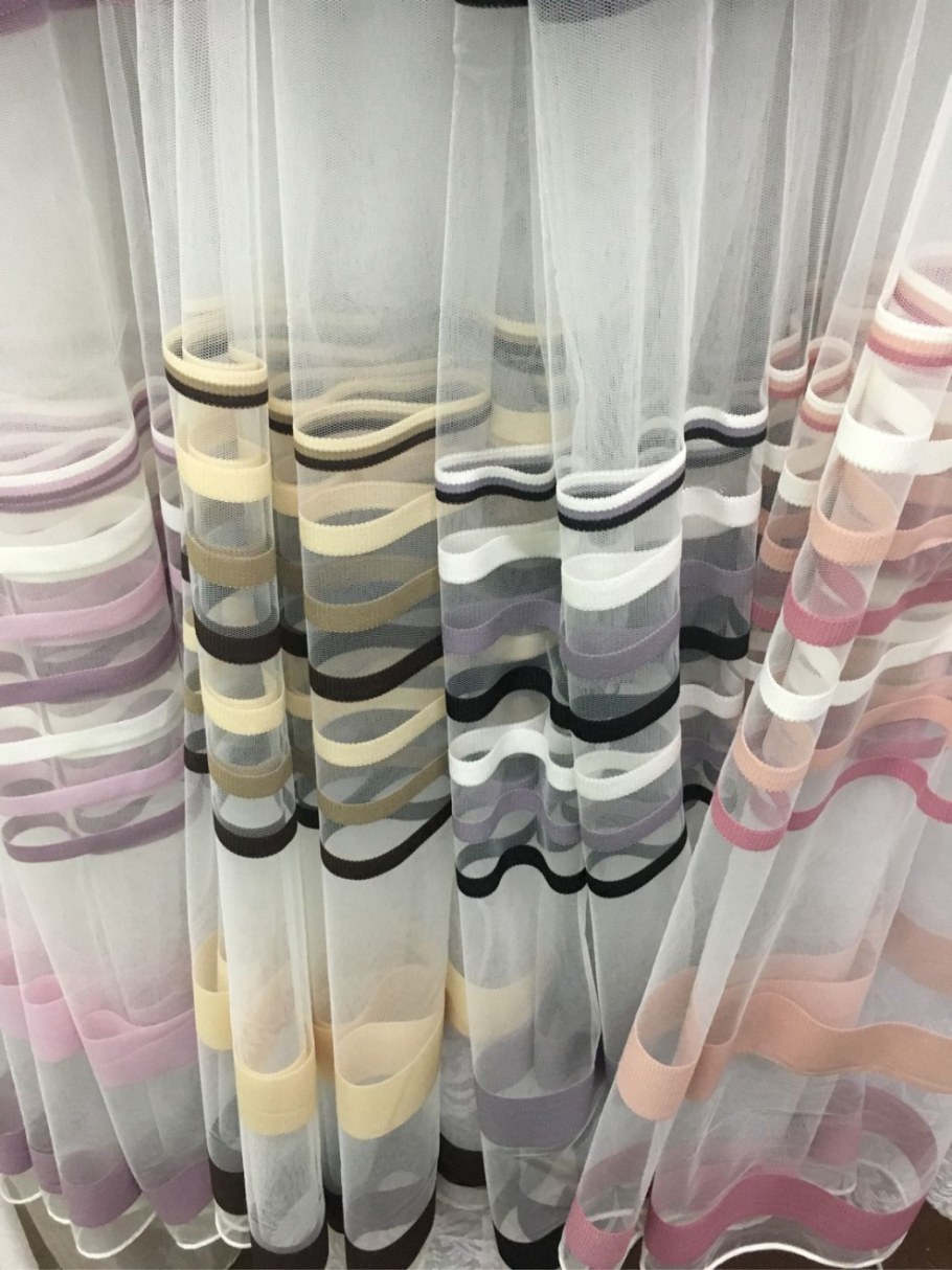 Тюль в полоску горизонтальную