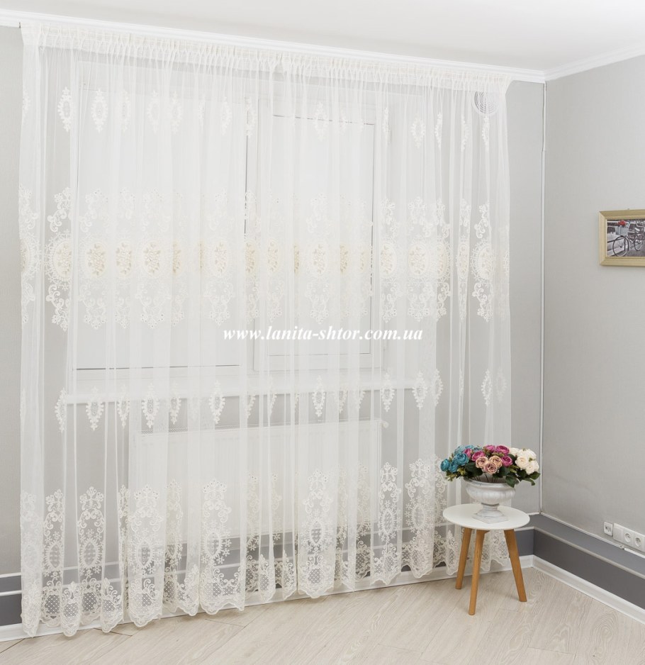 Фатиновая тюль голубая