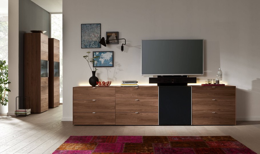 Комод под телевизор