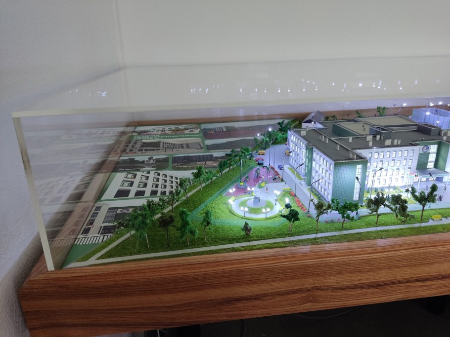 Макет школы