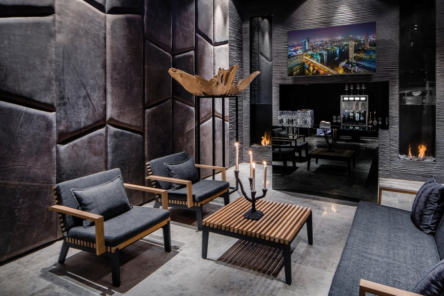 Кожаные стеновые панели в интерьере