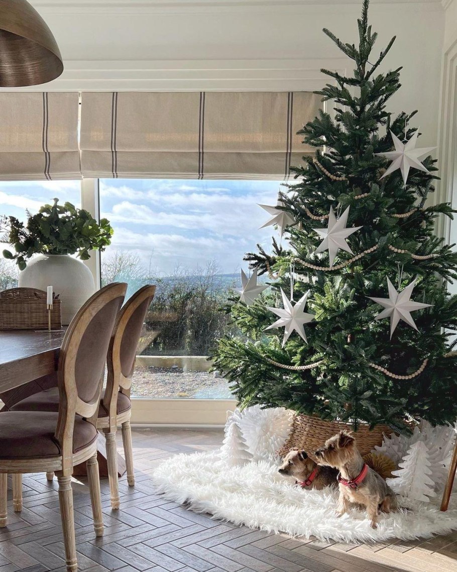 Красивое украшение квартиры к новому году