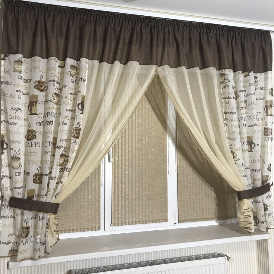 Занавески на кухню короткие