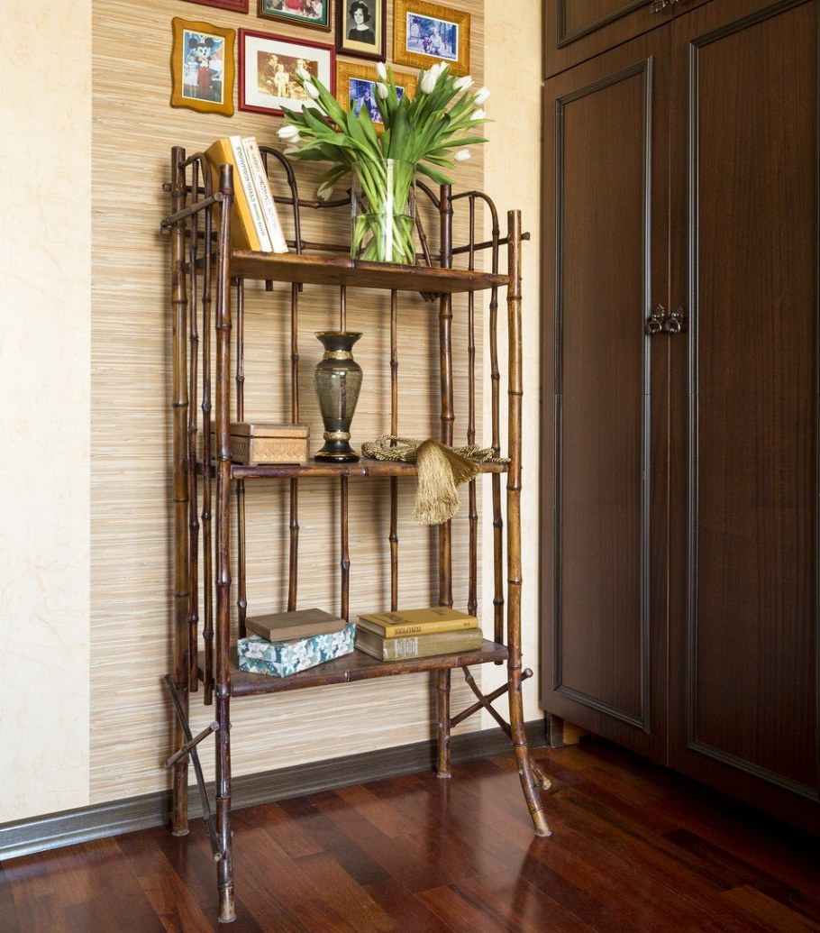 Этажерка в прихожую