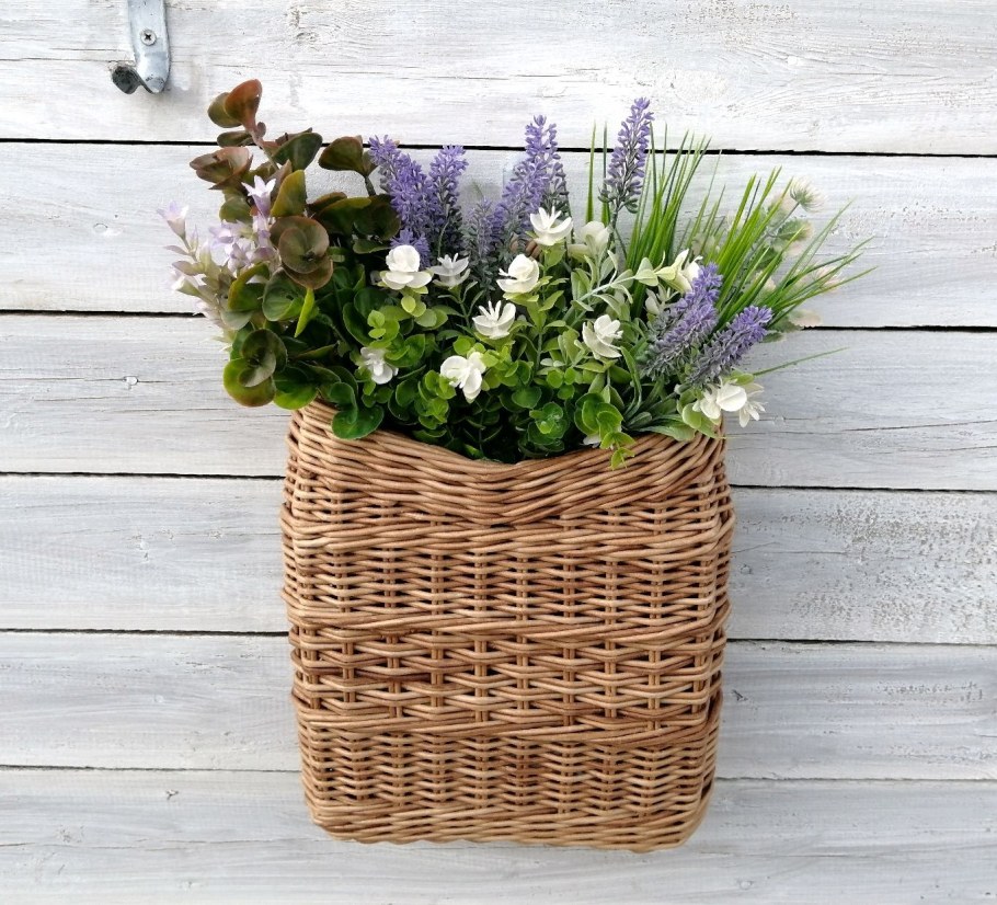 Кашпо плетеное