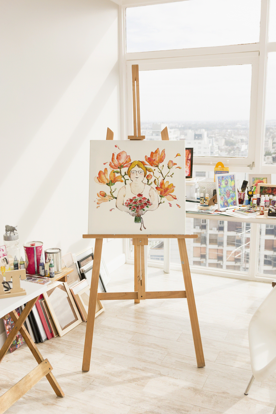 Комната с мольбертом