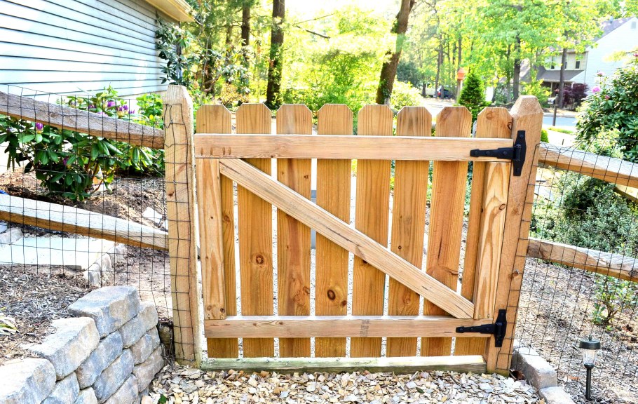 Калитка деревянная