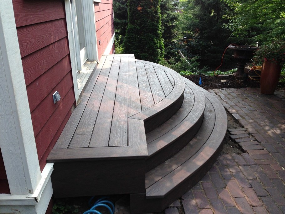 Полукруглые ступени для крыльца