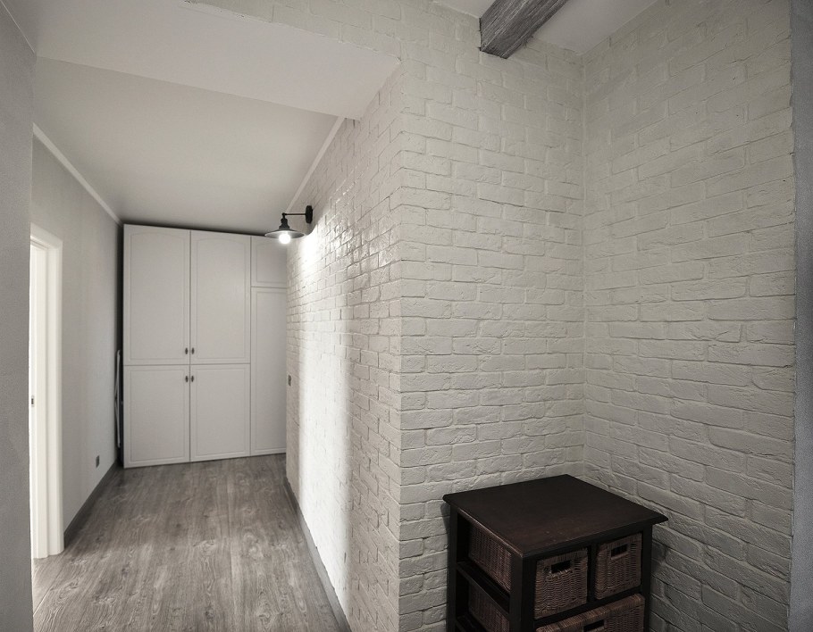 Белый декоративный кирпич в интерьере прихожей