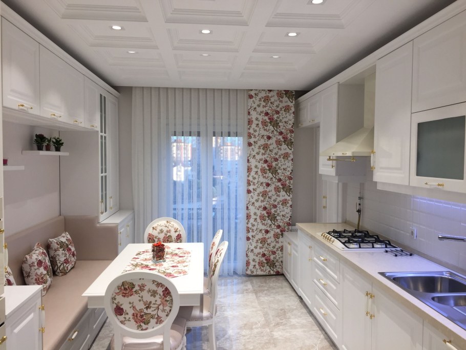 Прямоугольная кухня