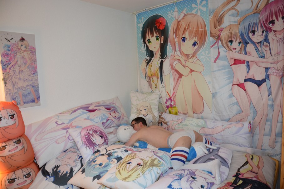 Комната анимешницы