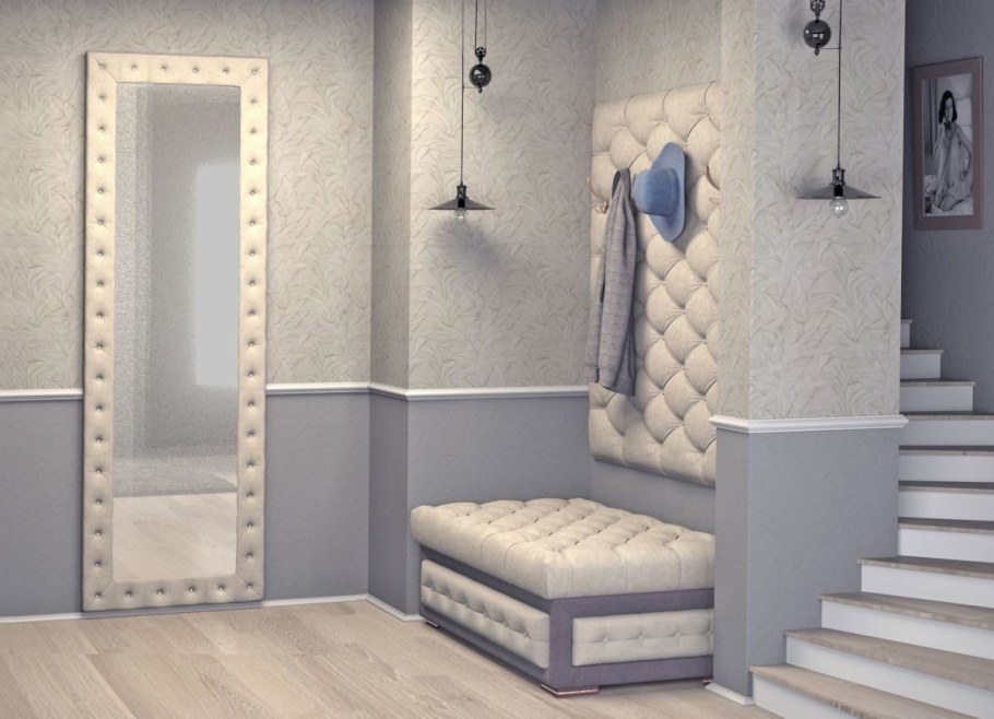 Прихожая с мягкой обивкой