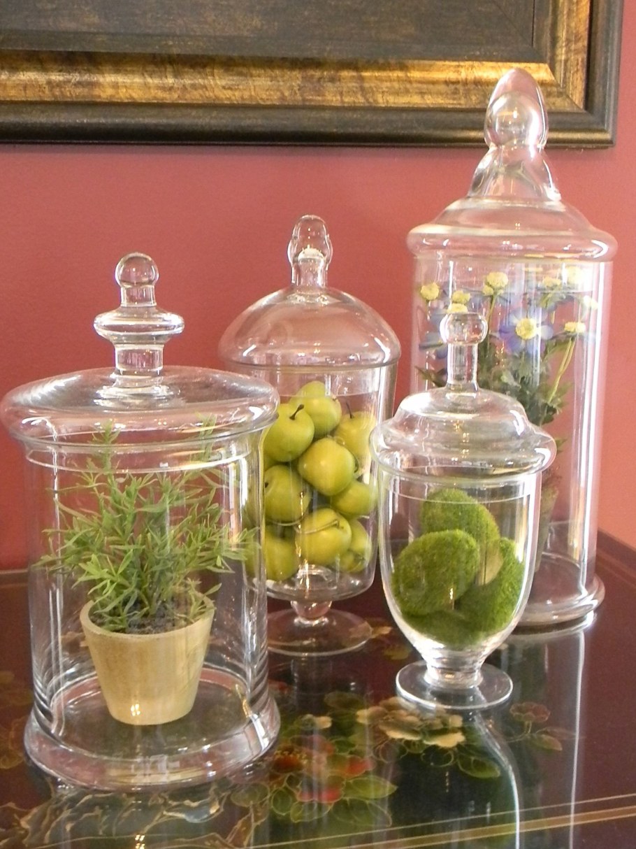 Стеклянные вазы для декора